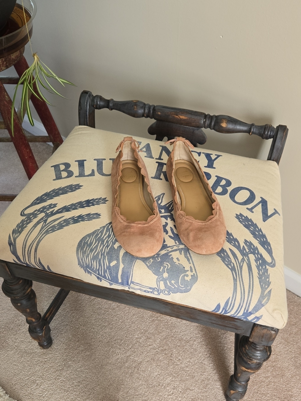 Jack Rogers Scalloped Suede Ballet Flats in Dusty Pink